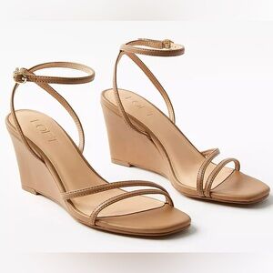 NWT LOFT Tan Ankle Strap Wedges